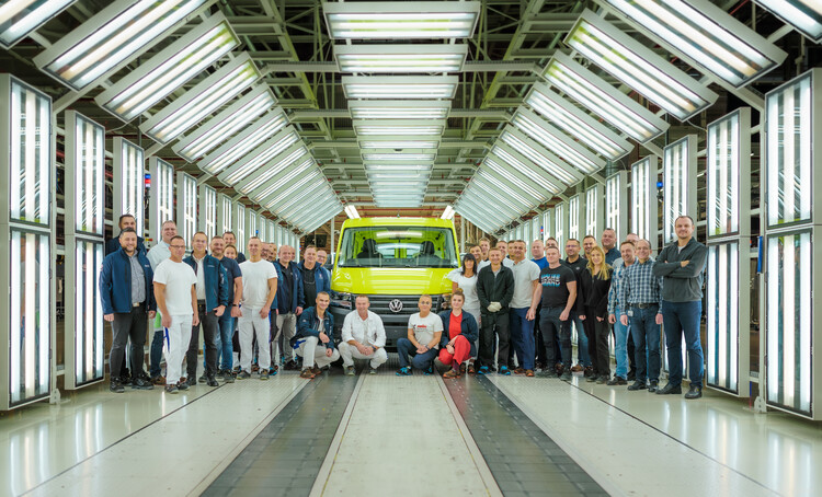Szpital w Poznaniu z nową karetką od Volkswagen Poznań